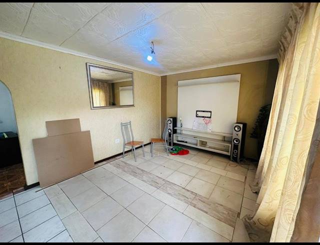 4 BEDROOM HOUSE FOR SALE IN BRAKPAN NORTH